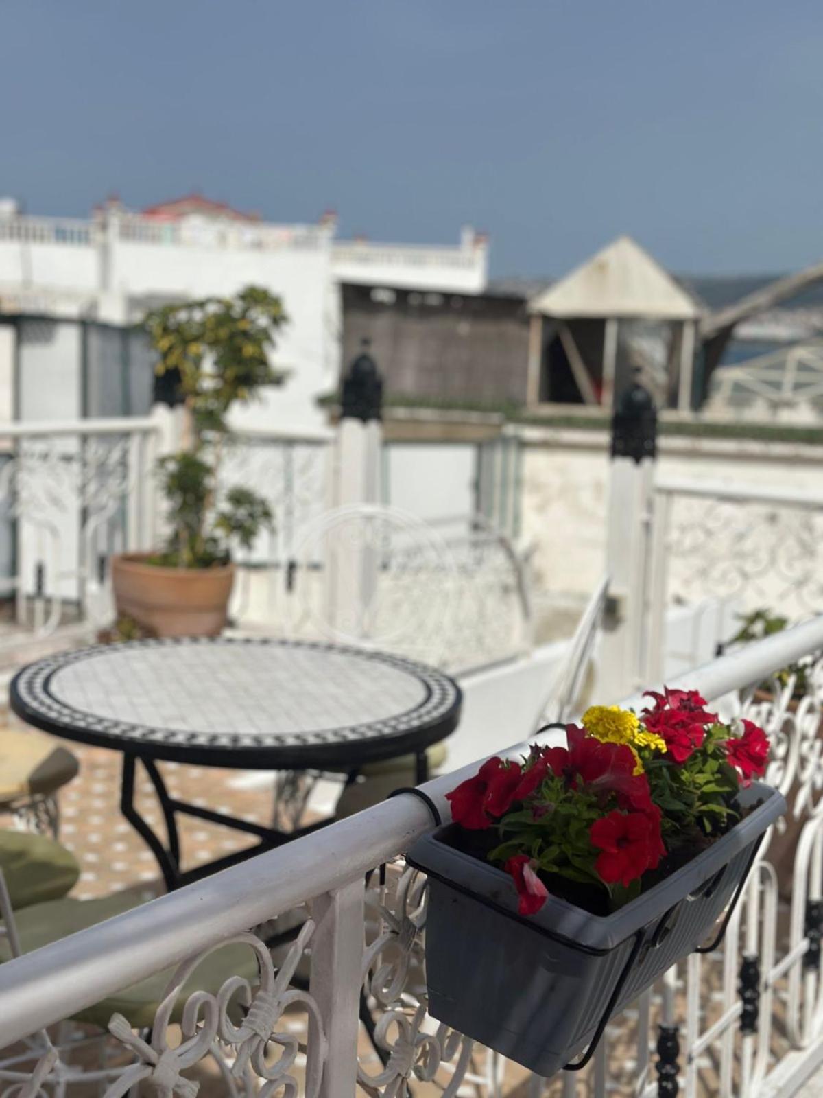 The Riad Hostel طنجة المظهر الخارجي الصورة